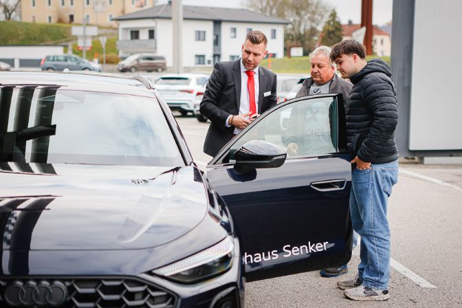 Der%20Audi%20A5%20wurde%20genau%20begutachtet%20und%20konnte%20Probegefahren%20werden.